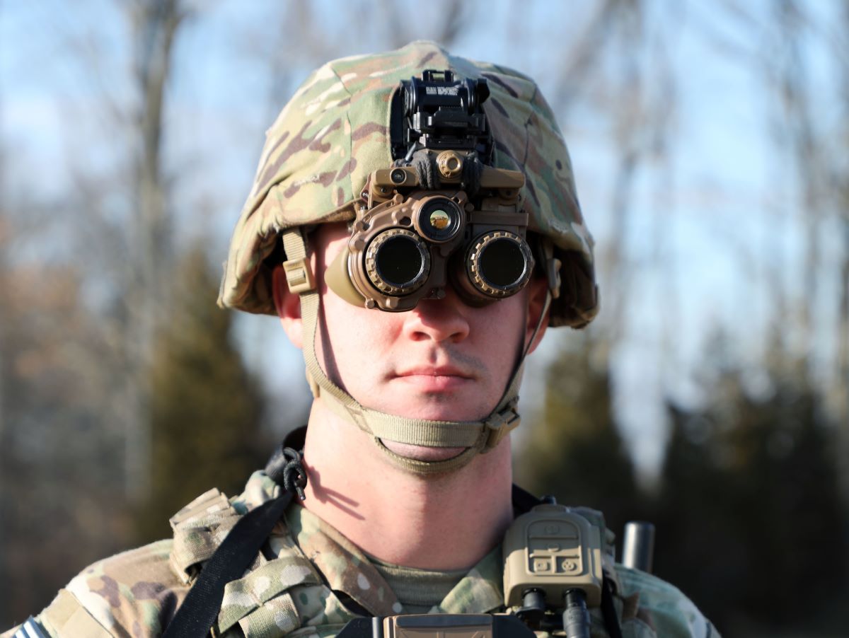 Das Nachtsichtsystem Enhanced Night Vision Goggle – Binocular (ENVG-B)-Systeme von Elbit Systems.