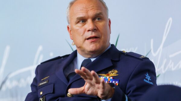 Europa brauche Mut und Opferbereitschaft, um sich gegen Russland verteidigen zu können, betonte der Befehlshaber der niederländischen Streitkräfte, General Onno Eichelsheim, während der Lennart-Meri-Konferenz in Tallinn.