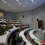 Die beiden Bundeswehr-Universitäten haben mit der Ausbildung des künftigen Offiziernachwuchses einen besonderen Lehrauftrag.