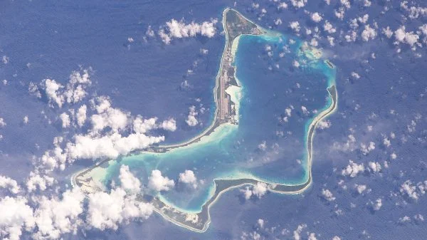 Langstreckenangriff: Das Atoll Diego Garcia auf dem das Rollfeld der US-Amerikaner und Briten gut zu erkennen sind.