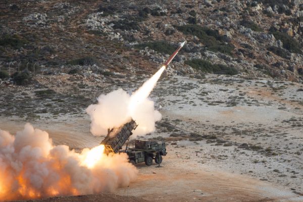 Das Flugabwehrraketensysteme Patriot beim "scharfen Schuss" auf Kreta.