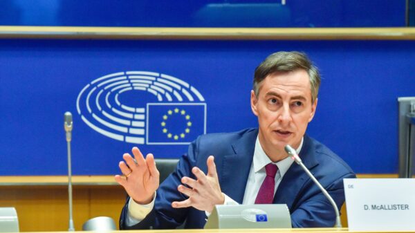 David McAllister, Vorsitzender des Auswärtigen Ausschusses im Europäischen Parlament, mahnt die europäischen Länder zur Übernahme von mehr Eigenverantwortung.