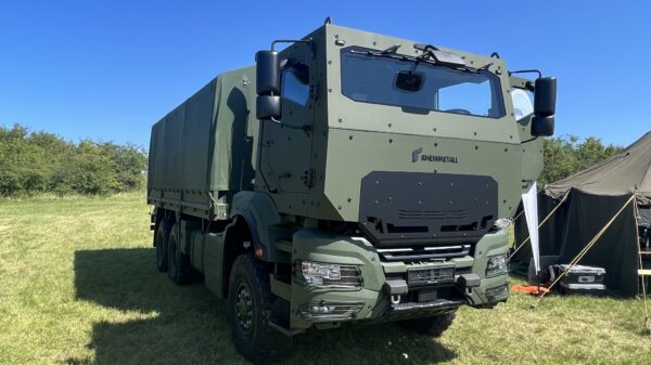 Rheinmetall MAN Military Vehicles stellt neuen geschützten Logistik-LKW vor.