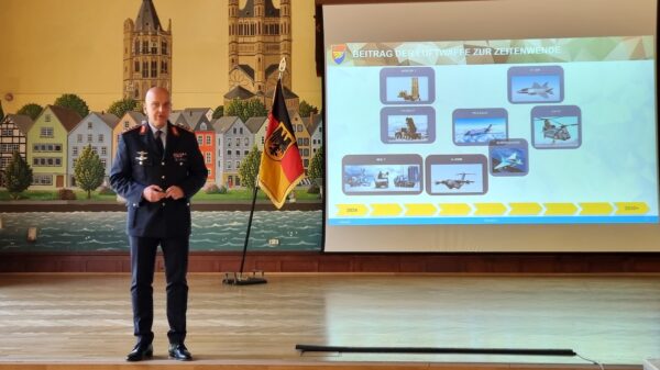 Generalleutnant Günter Katz, Kommandeur des Luftwaffentruppenkommandos, beim diesjährigen Frühjahrsempfang.