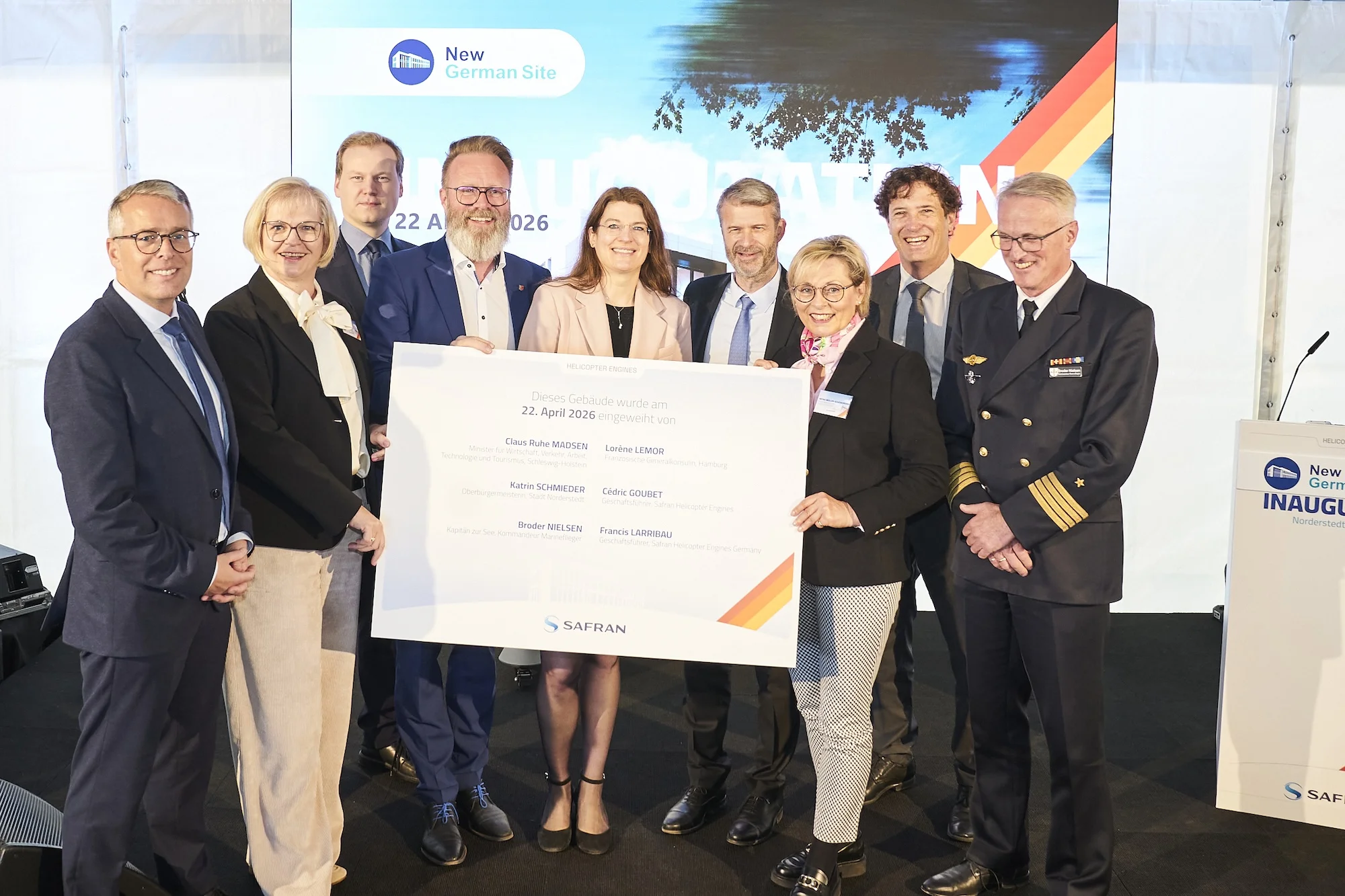 Offizielle Einweihung der neuen Deutschlandzentrale von Safran Helicopter Engines in Norderstedt bei Hamburg.