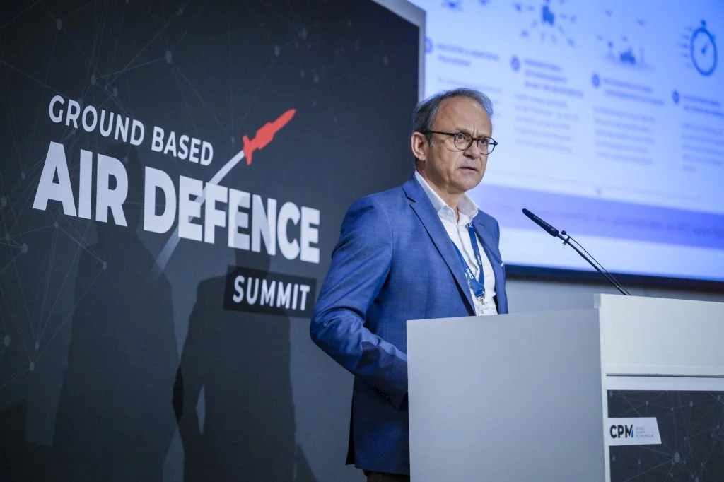 Impressionen vom Ground Based Air Defence Summit – Industrievortrag von GDELS.