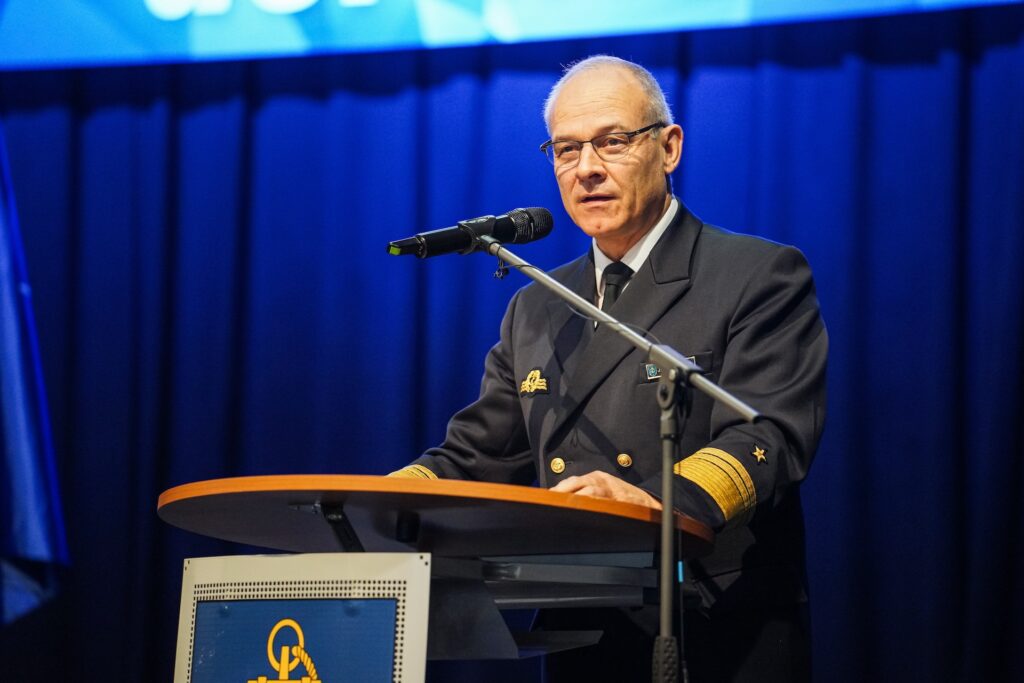 Lagebestimmung durch den Inspekteur der Marine, Vizeadmiral Jan Christian Kaack, bei der diesjährigen HiTaTa in Linstow.
