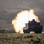 Mit den ersten erfolgreichen Erprobungen im scharfen Schuss mit Besatzung an Bord erreicht der neue britische Kampfpanzer Challenger 3 einen wichtigen Meilenstein.