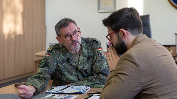 „Die Golden Hour ist nicht tot!“, sagt Generalstabsarzt Dr. Johannes Backus im Defence-Network-Interview.