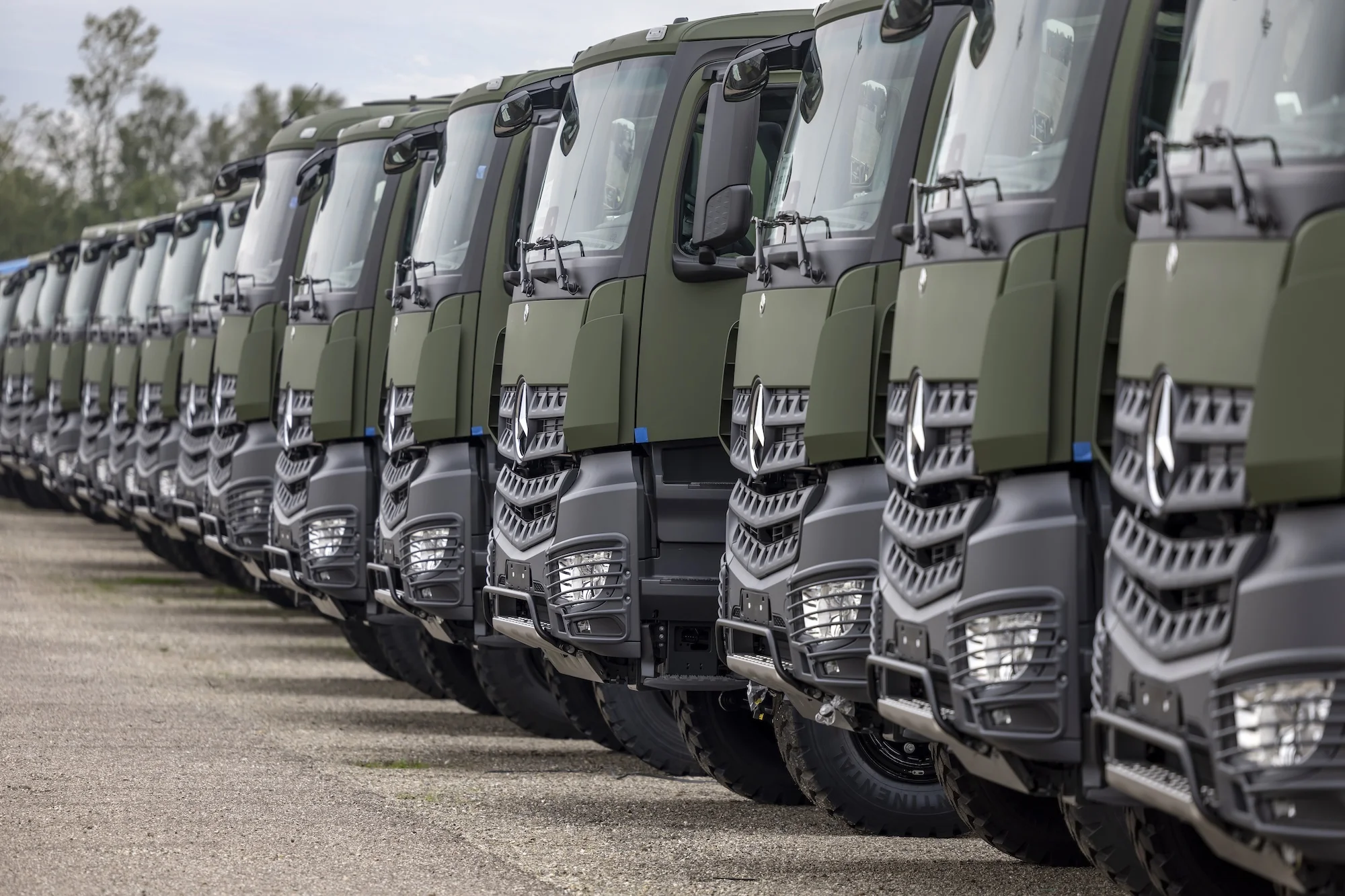 Mit der neuen Dachmarke „Daimler Truck Defence“ bündelt der Konzern seine weltweiten Aktivitäten im Verteidigungsbereich.