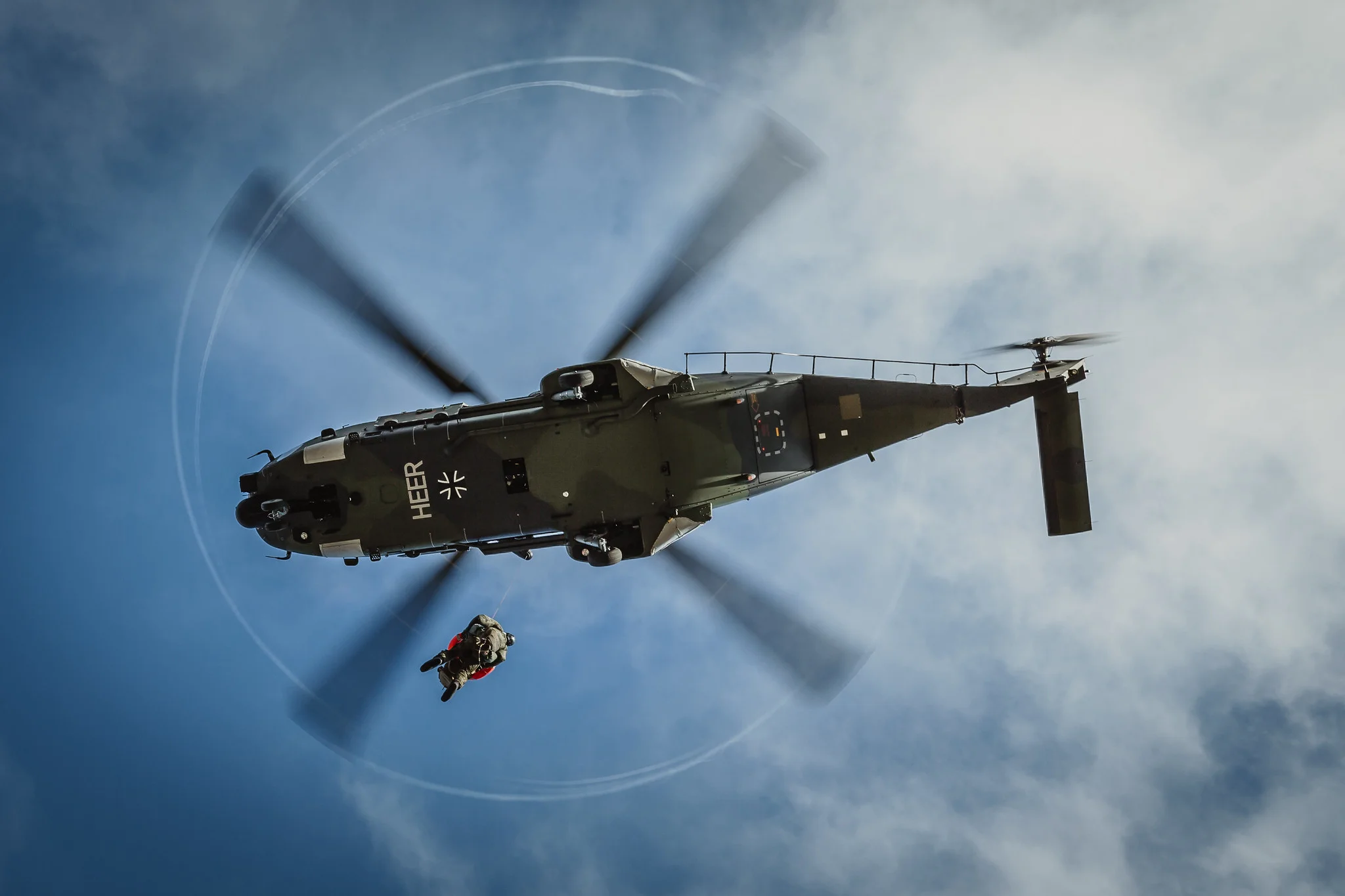 Spielte eine wichtige Rolle bei der Übung Timber Express 2025: Der NH90 Hubschrauber.