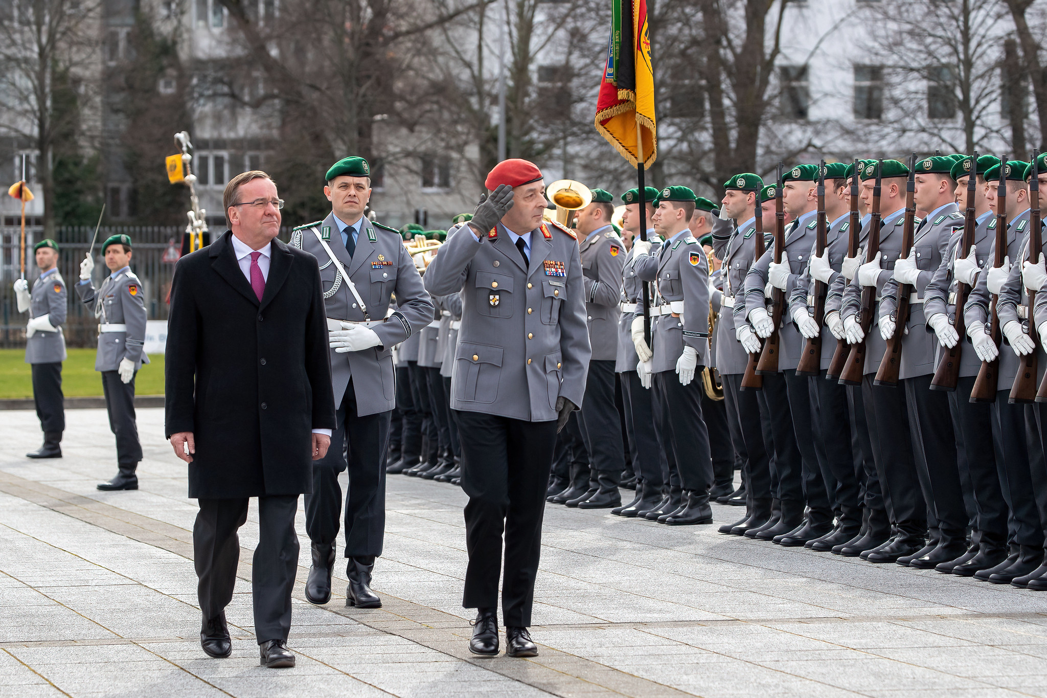 Verteidigungsminister Boris Pistorius will die Streitkräfte mit der Bundeswehrreform kriegstauglicher machen.