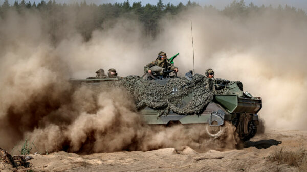 Im vergangenen Jahr waren es Soldatinnen und Soldaten des Jägerbataillons 91, die an der Übung Grand Eagle in Litauen teilnahmen. Hier im Bild: Fahrt mit dem M113 Panzermörser 120 mm auf dem Truppenübungsplatz Pabrade.