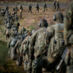 Durch den O-Plan Deutschland soll die Bundesrepublik – in allen Bereichen – auf den Ernstfall vorbereitet werden. Denn die Soldaten der Bundeswehr, die oftmals eine Hauptlast bei Katastrophen tragen, werden dann an der Front gebraucht.