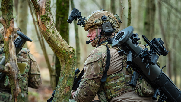 Das rückstoßfreie Carl-Gustaf-Gewehr ist ein tragbares Mehrzweck-Waffensystem von Saab.