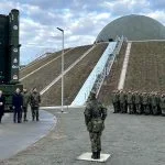 Offizielle Meldung der Erstbefähigung (Initial Operational Capability – IOC) des israelischen Luftverteidigungssystems Arrow 3 durch die deutsche Luftwaffe am 3. Dezember 2025.