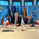 Unterzeichnung des Beschaffungsvertrags zur Umsetzung der ESSOR High Data Rate Waveform – EHDRWF.