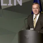 Pistorius: Erfahrene Soldaten länger halten: Bundesminister der Verteidigung Boris Pistorius sprach auf der Bundeswehrtagung 2025 davon, erfahrene Soldatinnen und Soldaten länger in der Truppe zu halten.