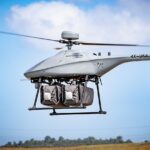 Integration des Präzisionsabwurfsystems DropAir in den vollelektrischen unbemannten Hubschrauber Black Eagle 50E von Steadicopter.