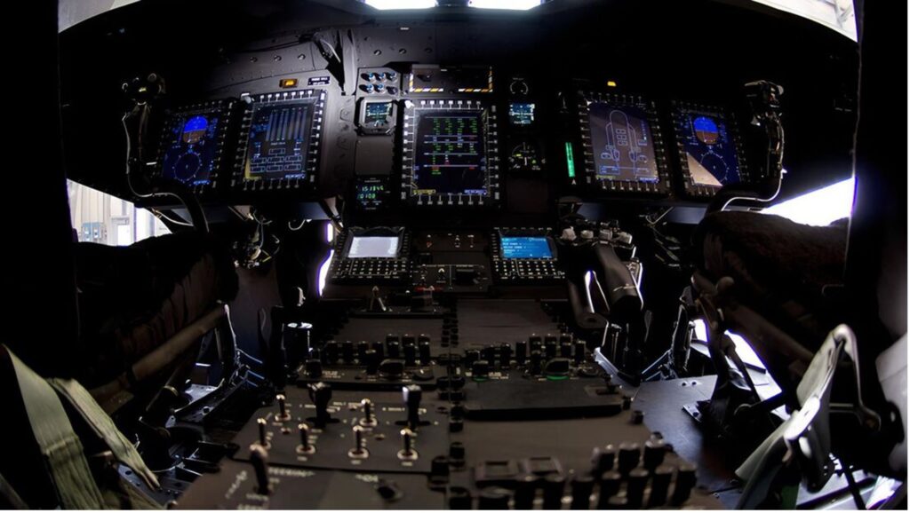 Blick in das moderne Cockpit einer CH-47F Block II Chinook. (Foto- Boeing)