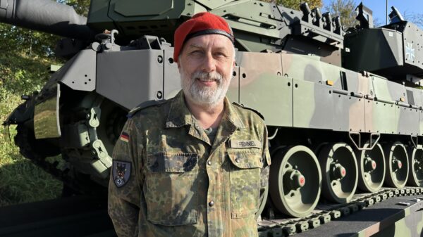 Brigadegeneral Hans-Peter Fennel, Abteilungsleiter Unterstützung im Kommando Heer, betonte beim Roll-out des ersten Leopard 2 A7 A1 die weiterhin große Bedeutung der Schweren Kräfte mit ihrem Kampfpanzer.