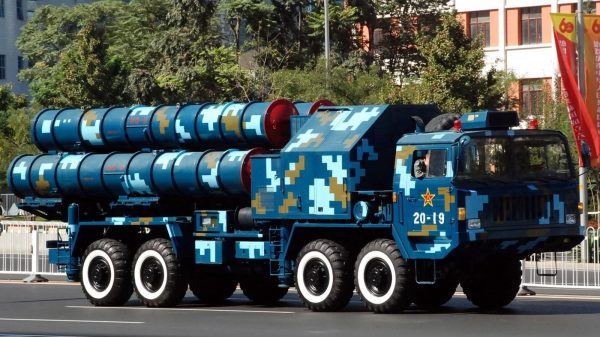 Das HQ-9B ist Chinas fortschrittliches Langstrecken-Boden-Luft-Raketensystem, hier zu sehen das HQ-9-System.