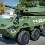 Airpower24: Der Radpanzer PANDUR 6x6 EVO mit montiertem SKYRANGER 30 Modul.