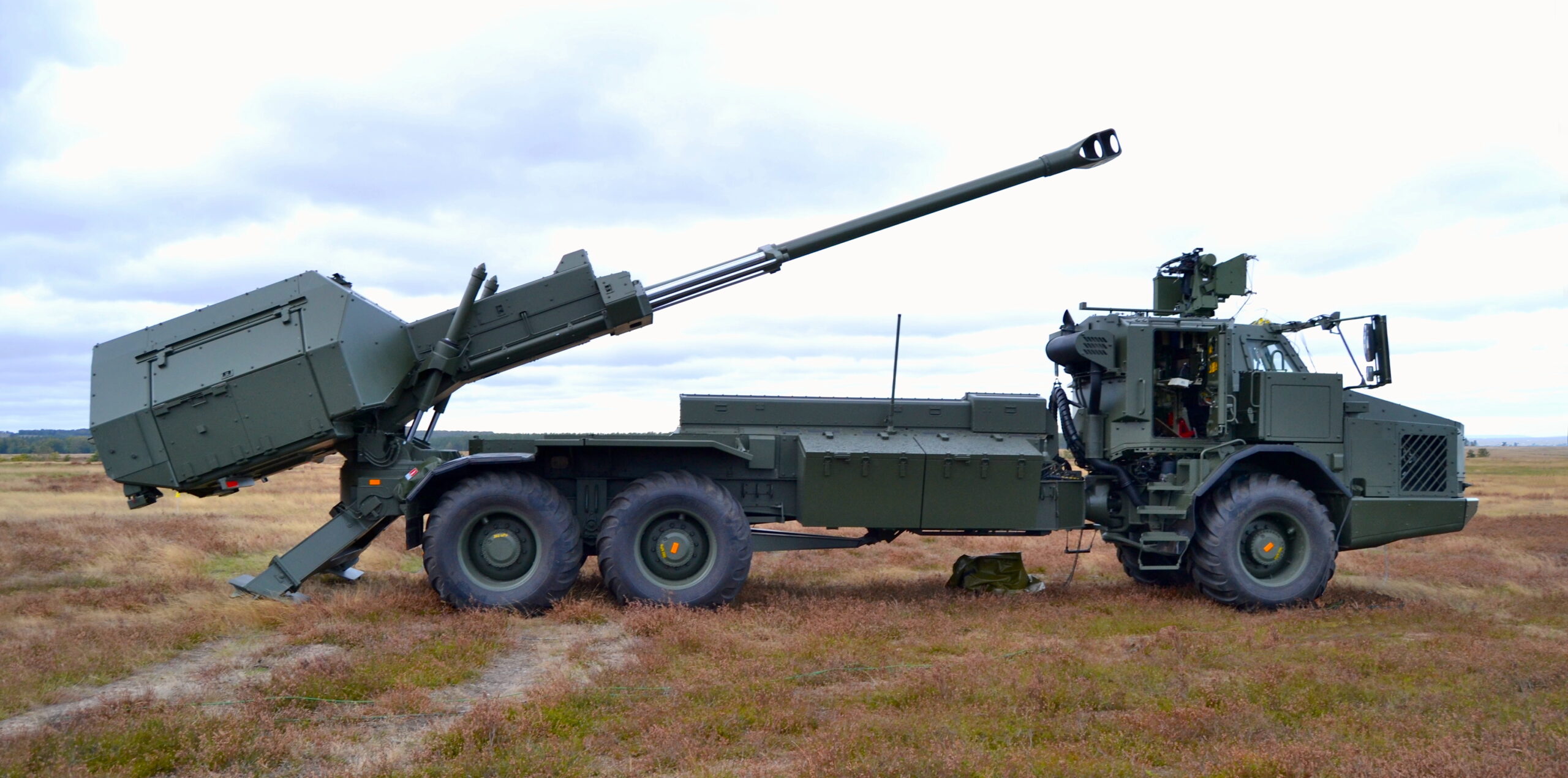 Das schwedische Archer Artilleriesystem hier auf einem modifizierte Volvo A30D 6x6.