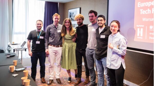 Das Gewinner-Team mit EDTH-Co-Organisator Dr. Benjamin Wolba, v.R.n.L: Dr. Wolba (EDTH), Prof. Livingstone; Dr. Wiecek, Bartosz, Dr. Mider, Kapusuz, Dymytrashchuk (04/2025)
