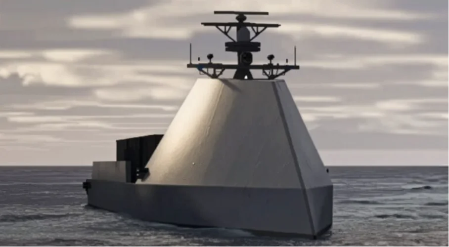 Das ROMULUS USV ist rund 58 Meter lang