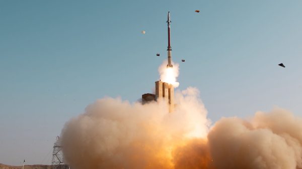 Auch das Luftabwehrsystem des David's Sling für taktische ballistische Mittelstreckenraketen wird verstärkt produziert.