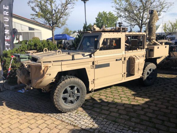 DEFENTURE liefert erstes GRFFahrzeug des 2. Loses aus