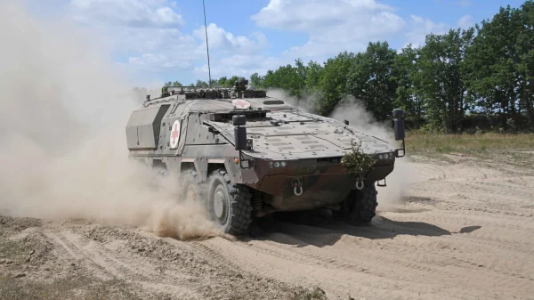 Der BOXER-Krankenwagen bietet der Besatzung das gleiche Schutzniveau wie die Infanterievariante BOXER.