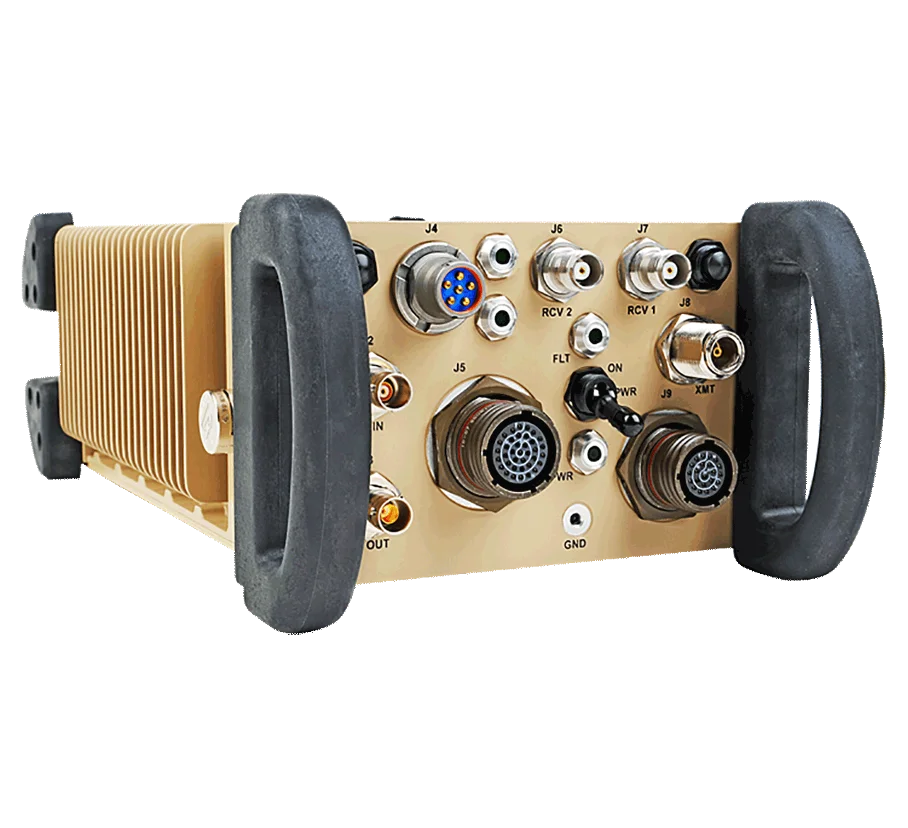 Der L3Harris ROVER 6Sc Transceiver wurde für den Luft-, Land- und Seeeinsätze entwickelt und liefert Echtzeit-Full-Motion-Video (FMV) und andere Netzwerkdaten für Situationsbewusstsein, Zielerfassung, Bewertung von Gefechtsschäden, Überwachung, Weiterleitung, Konvoi-Überwachungsoperationen und andere Situationen, in denen ein Blick auf das Ziel erforderlich ist. (Alle Fotos: L3H)