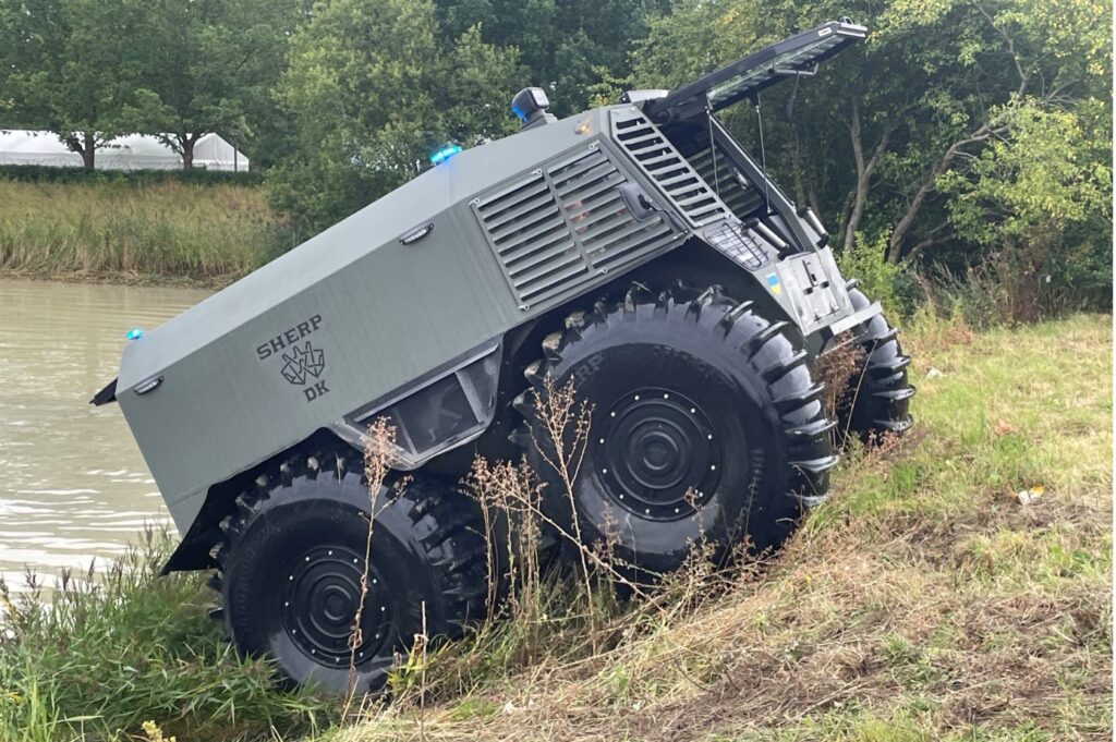 Sherp Rennen DALO: Im SHERP UTV unaufhaltsam durchs Gelände