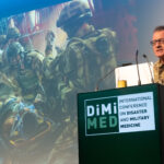 Colonel Paul Parker, Facharzt für Trauma- und orthopädische Chirurgie der British Army auf der DiMiMED 2024 in Düsseldorf.