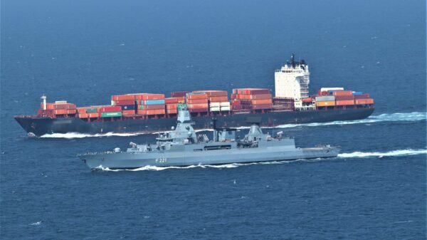 Die Fregatte „Hessen“ hat bei Aspides 27 Handelsschiffe begleitet Bundeswehr : PAO Aspides