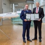 Partnerschaft: Die Lufthansa Group und das Landeskommando Hessen unterstreichen die Notwendigkeit eines strukturierten Sicherheitsdialoges aller privatwirtschaftlicher und öffentlicher Akteure.