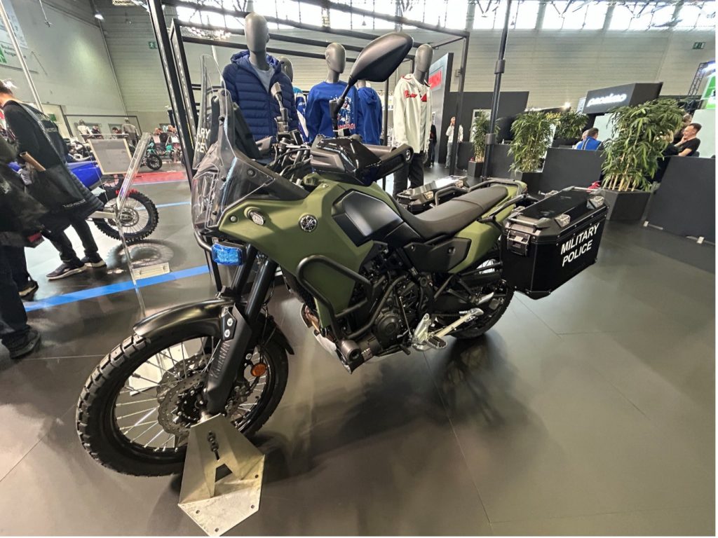 Motorräder: Die Yamaha Ténéré 700 „Feldjäger“ Baujahr 2025 am Stand des Herstellers. (Foto- AF)