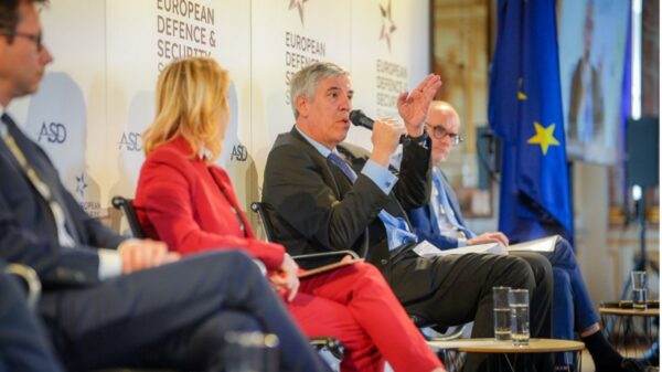 Europäischer: Diskussionen anlässlich des Europäischen Verteidigungs- und Sicherheitsgipfels. (Foto- Indra)