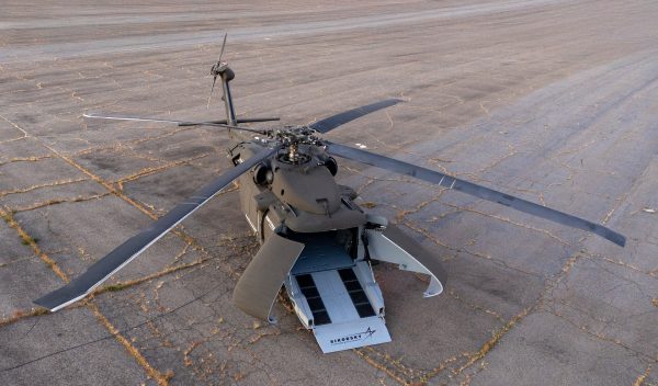 Durch den Wegfall von Cockpit, Sitzen und Mannschaftsstationen wird der Sikorsky S-70UAS U-Hawk zum ersten vollautonomen Black Hawk-Hubschrauber.