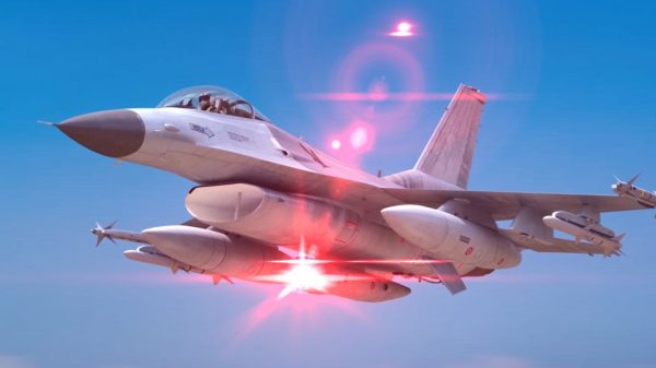 Das israelische Verteidigungsministerium hat Elbit Systems einen Auftrag zur Entwicklung von Laserwaffensystemen für Kampfflugzeuge und Hubschrauber erteilt.