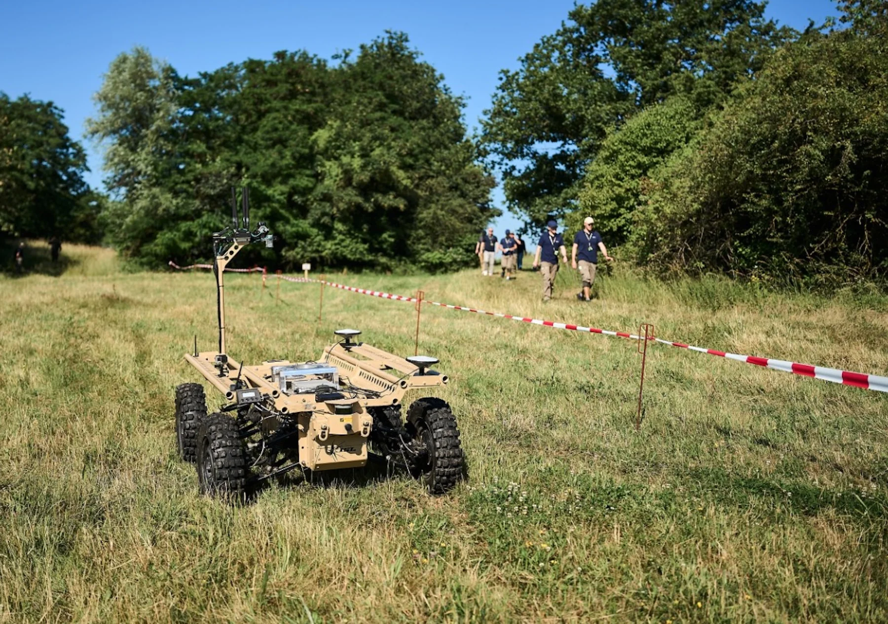 Die Militärroboter müssen bei der ELROB verschiedene Aufgaben und Parcours bewältigen.
