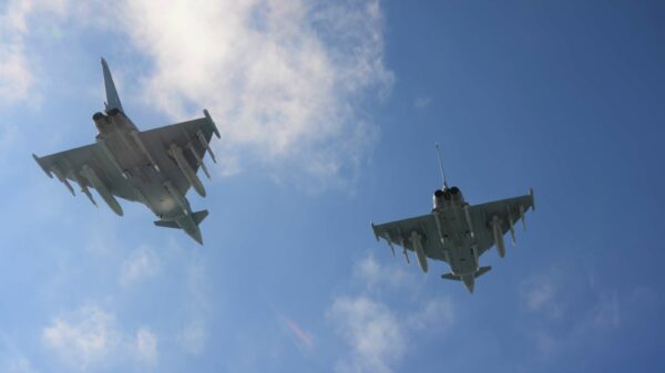 Die deutschen Eurofighter beim ersten Tragflug mit Meteor im August 2021.