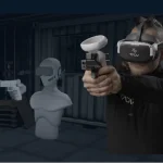 Das System von Eyeviation im Überblick und VR-Brille und dem Sensor auf der Handfeuerwaffe.