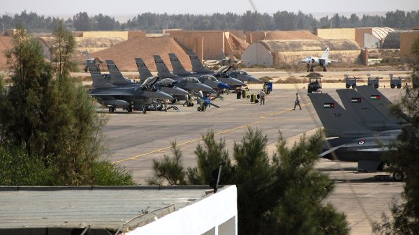 Im Zuge der Eskalation des Konflikts hat der Iran multinationale Stützpunkte ins Visier genommen, die von europäischen Truppen bemannt sind, u.a. die Al-Azraq Air Base in Jordanien.