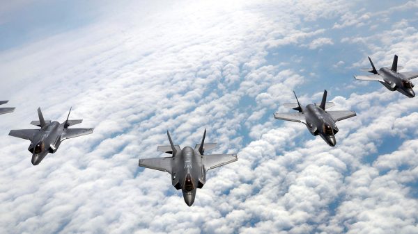 Die USA können den Zugang zu kritischen Wartungs-, Logistik- und Lieferketten wie Ersatzteilen für F-35-Triebwerke oder Flugzeugzellen blockieren.