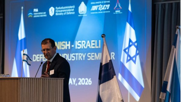 32 israelischen Rüstungsunternehmen nahmen am zweiten finnisch-israelischen Seminar der Verteidigungsindustrie teil.