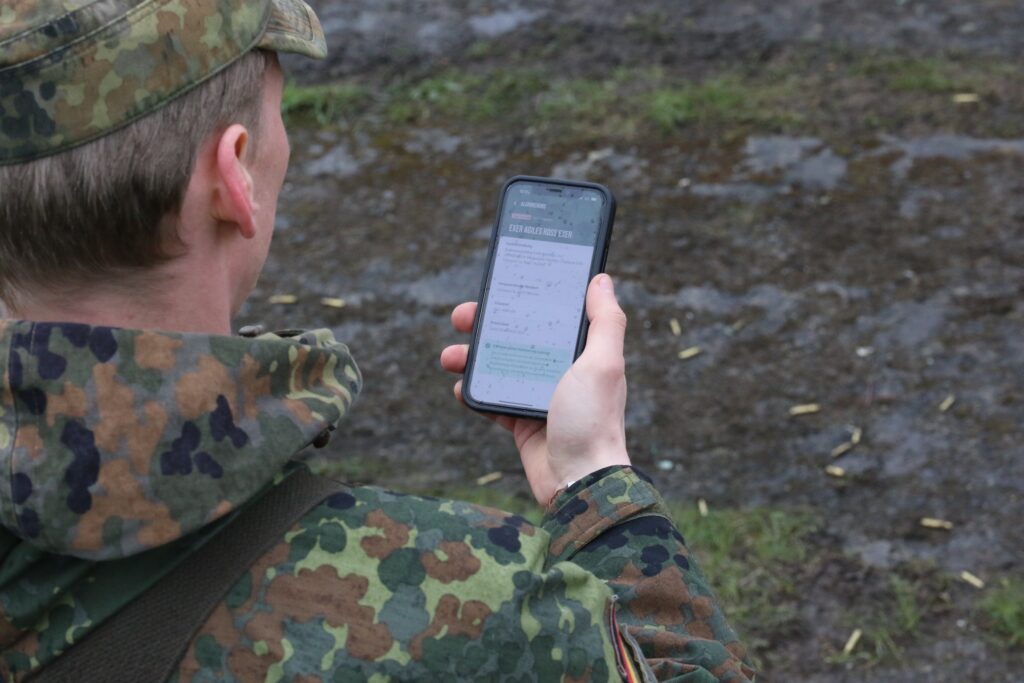 Während der Ausbildung Agiles Ross Ende April wurden die Heimatschutzkräfte für die Übung National Guardian‘24 über die App "Meine Reserve" auf dem Smartphone alarmiert.