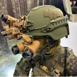 Der Hellbender UL von Galvion ist flexibel und bietet eine offene Architektur für Erweiterungen und Anbauten. In ein paar Monaten soll ein Upgrade-Kit kommen, für Daten- und Stromanbindung.